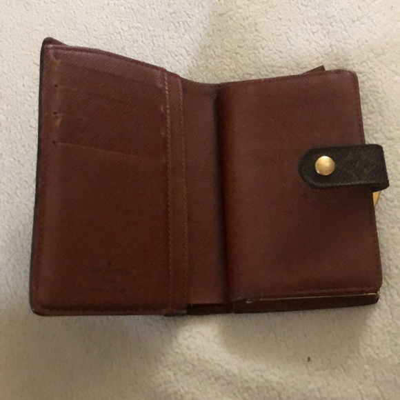 Louis Vuitton vintage wallet - Picture 2 of 6